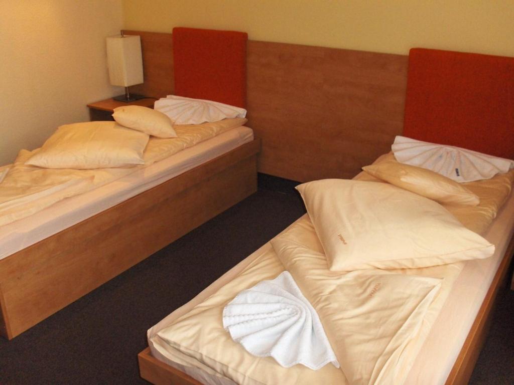 زوبيريتس Horsky Hotel Osobita الغرفة الصورة